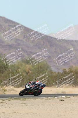 media/Oct-30-2025-Racers Edge (Thu) [[dabbdaf680]]/2-A Group/Session 5 (Turn 6)/